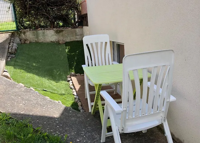 Aux Portes De Rodez شقة Luc